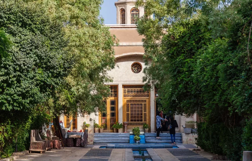 هتل باغ مشیرالممالک یزد