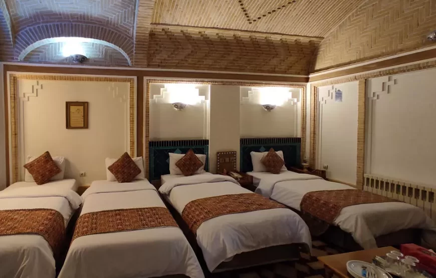هتل باغ مشیرالممالک یزد