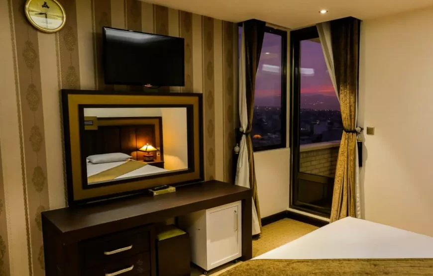 هتل گسترش تبریز