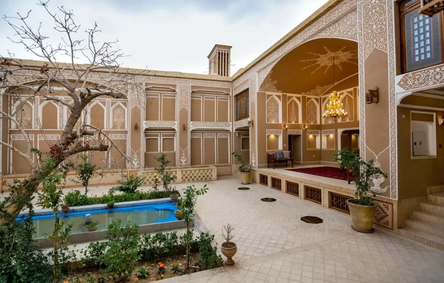 بوتیک هتل صفی خانی یزد