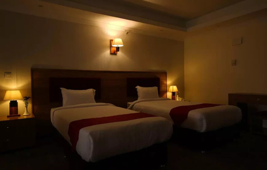 هتل برج ساعت بابلسر