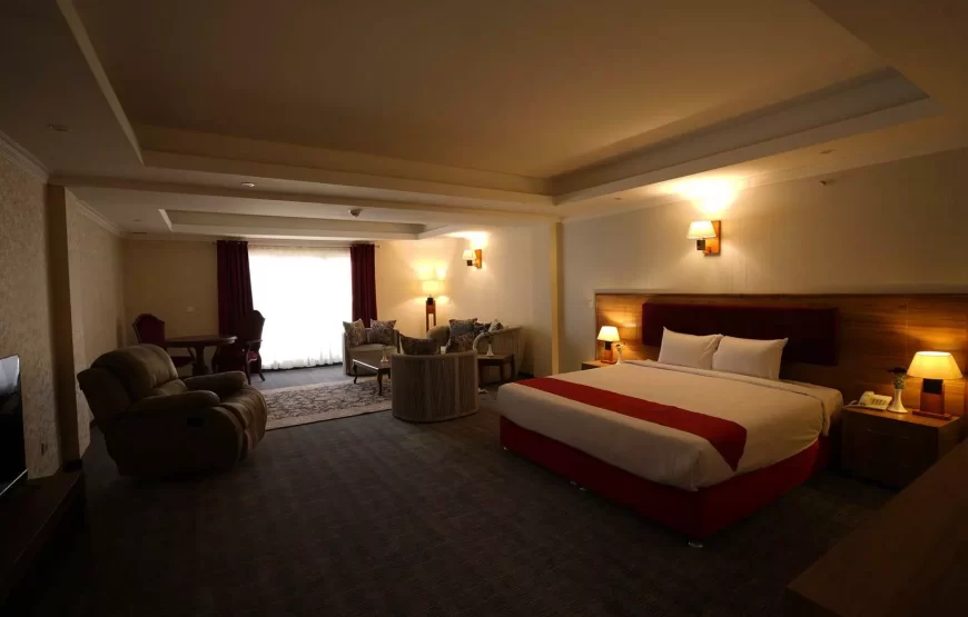 هتل برج ساعت بابلسر