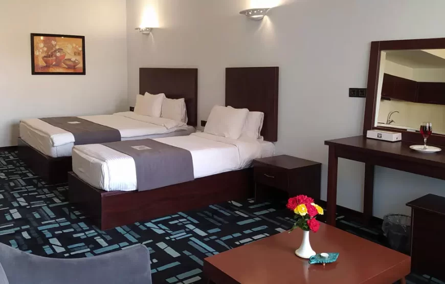 هتل نگارستان کاشان